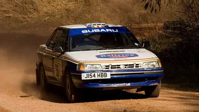 Subaru Legacy năm 1989 và thế hệ động cơ Boxer tiếp theo