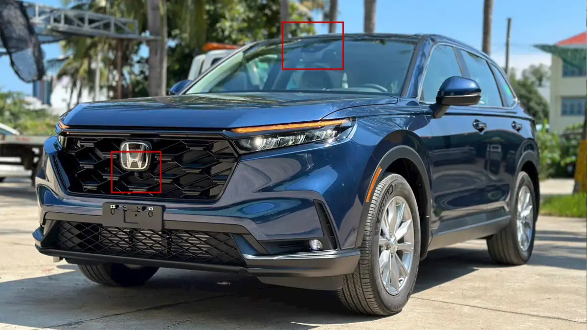 Vị trí đặt camera trên kính lái và radar dưới lưới tản nhiệt của hệ thống Honda Sensing trên xe Honda CR-V