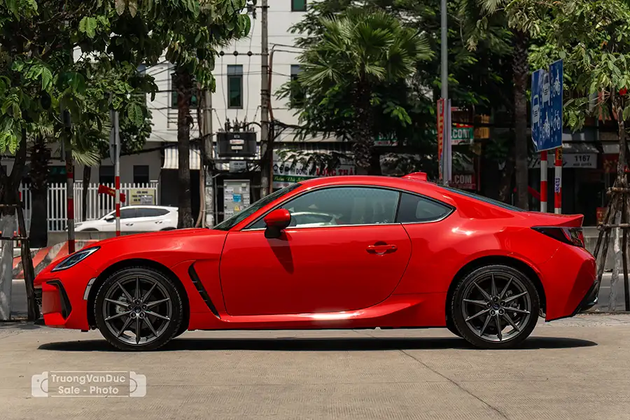 Khung chờ ảnh ngoại thất Subaru BRZ, kích thước 900 × 600 px