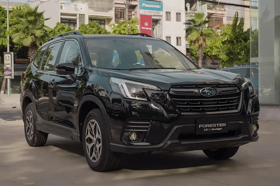 Subaru Forester nhập Thái màu đen nam tính - Lựa chọn SUV an toàn bền bỉ đời 2024