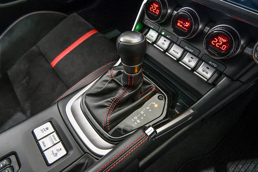 Subaru BRZ 6AT EyeSight phiên bản tự động