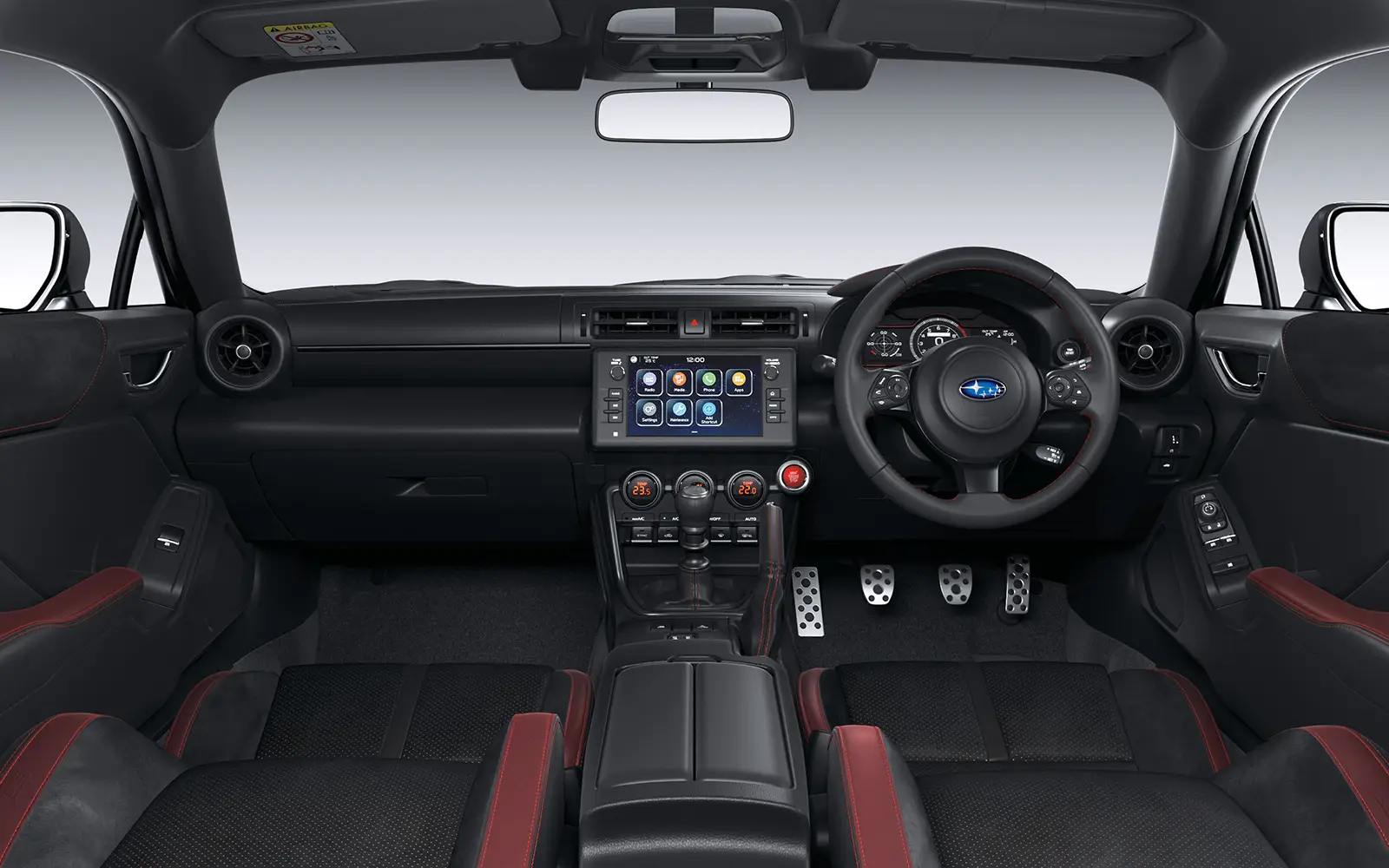 Khoang lái Subaru BRZ hướng đến người lái