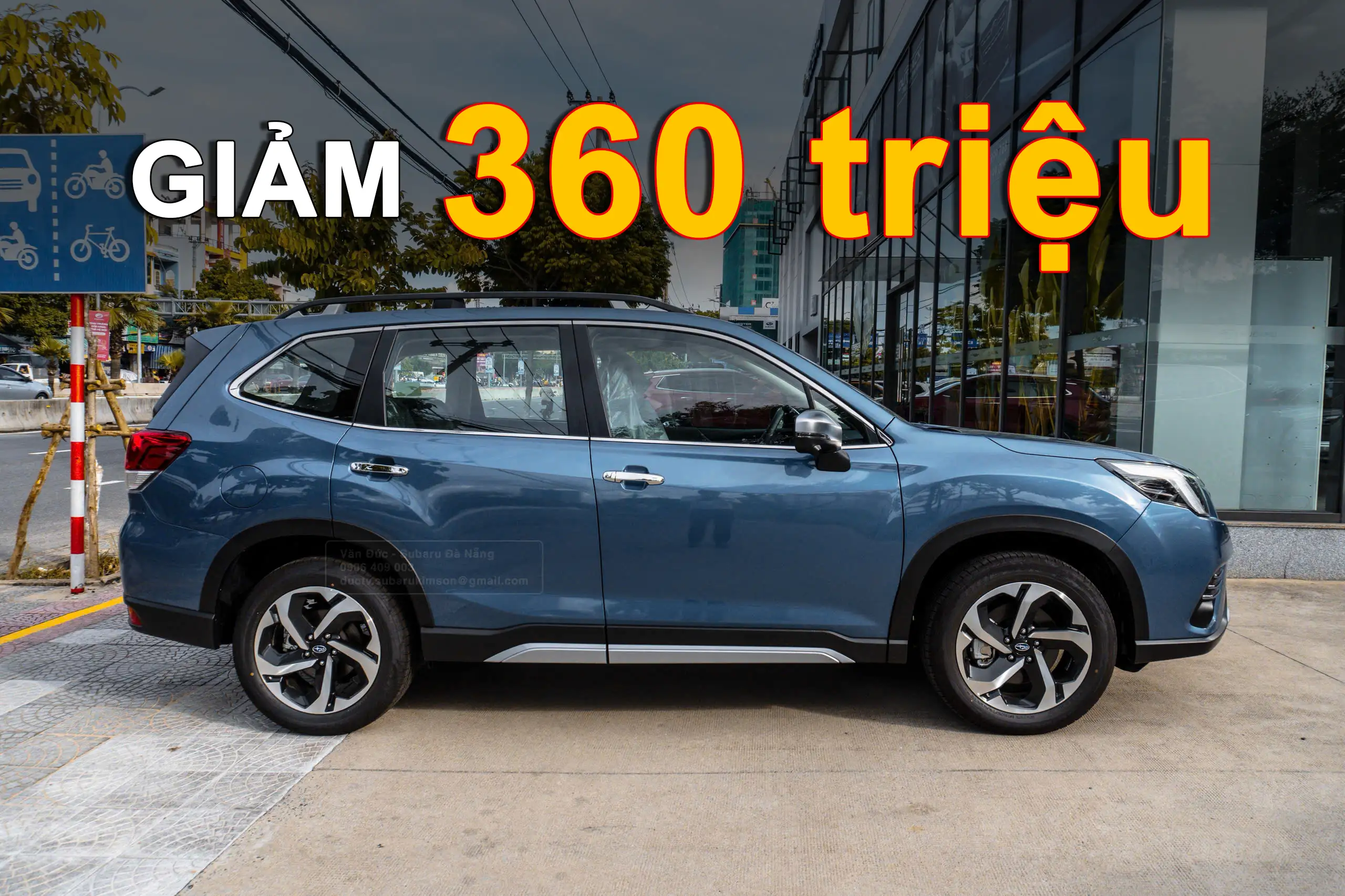 Khuyến mãi xe Subaru Forester 2.0 i-S EyeSight màu xanh giảm ngay 360 triệu đồng.