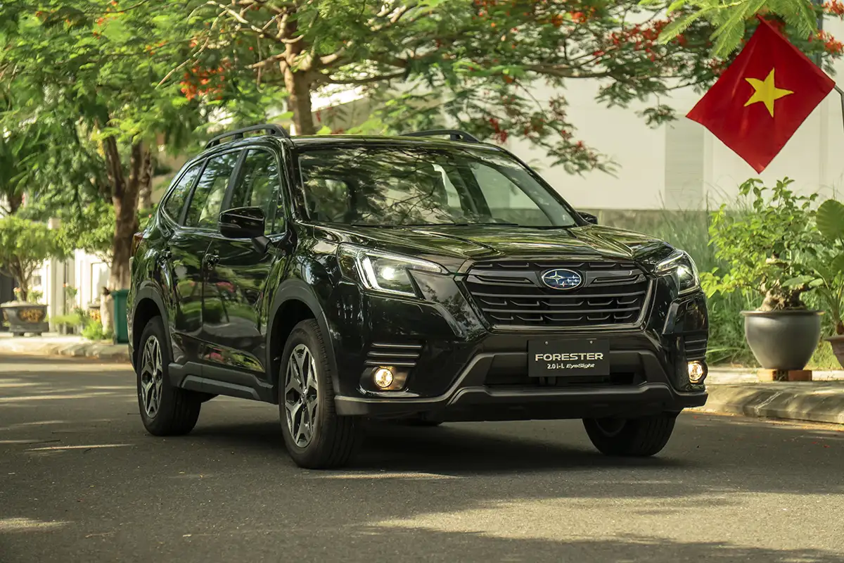 Subaru Forester 2.0i-L EyeSight nhập khẩu Thái Lan