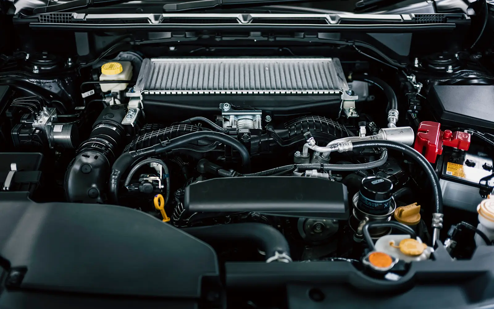 Động cơ Boxer tăng áp 2.4L trên Subaru WRX